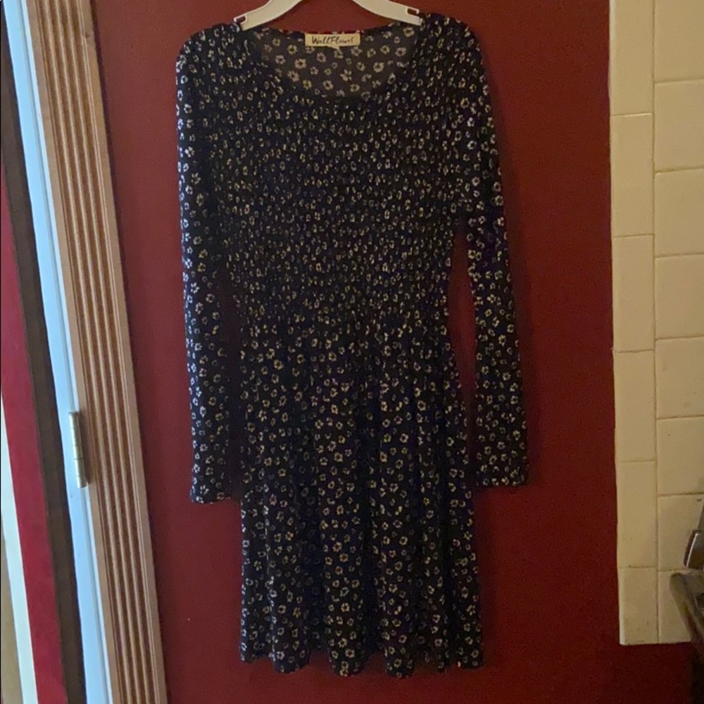 Flower print long sleeve dress
